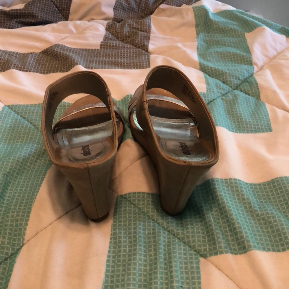 Tan Wedges - Picture 3 of 7
